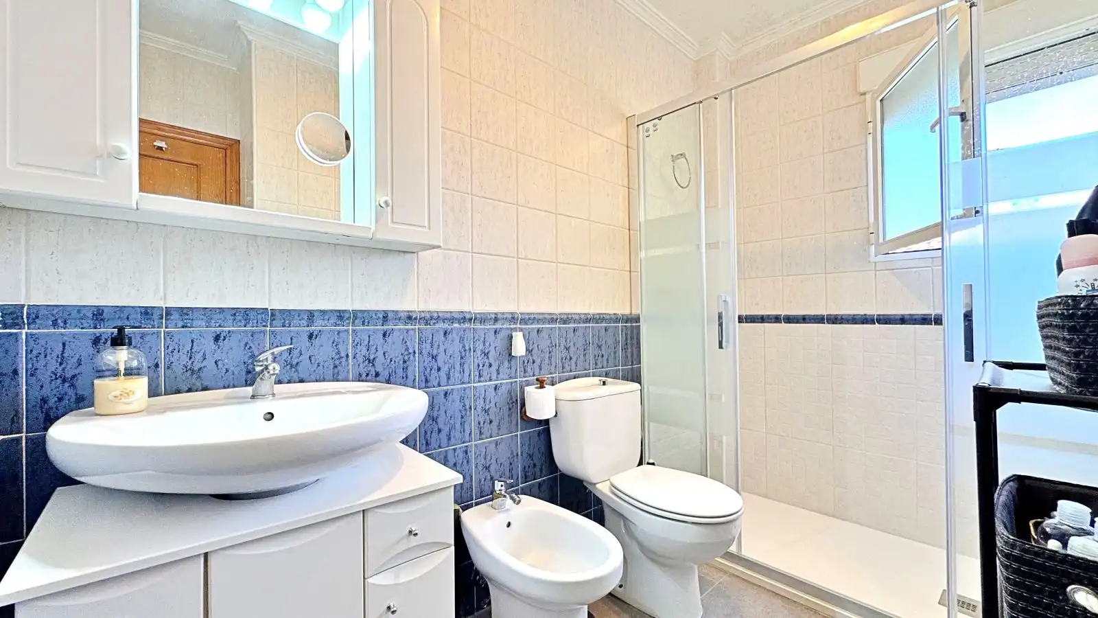 Baño de Casa o chalet en venta en Orihuela con Aire acondicionado, Calefacción y Jardín privado