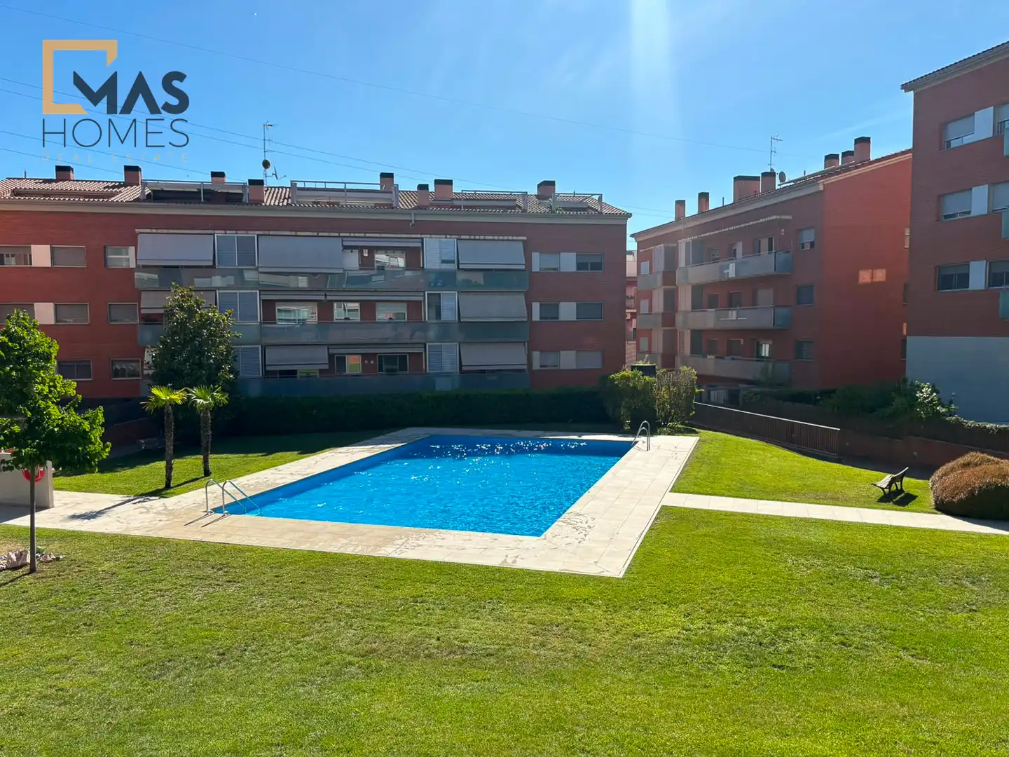 Piscina de Pis en venda en Rubí amb Aire condicionat, Calefacció i Balcó