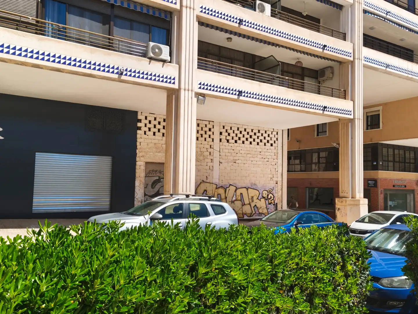 Business premises for sale in Pasaje Puerta de Argel 5