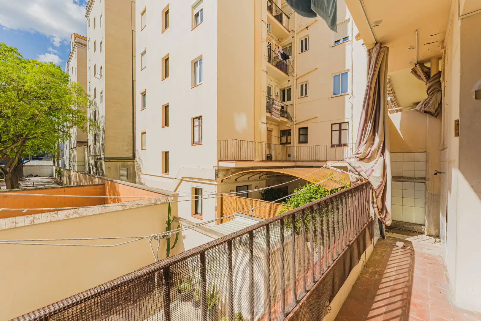 Terraza de Piso en venta en Barcelona con Calefacción, Parquet y Horno