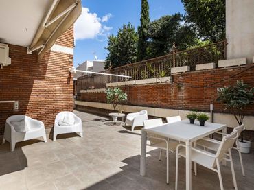 Xalet amb jardí en venda a Horta - Guinardó