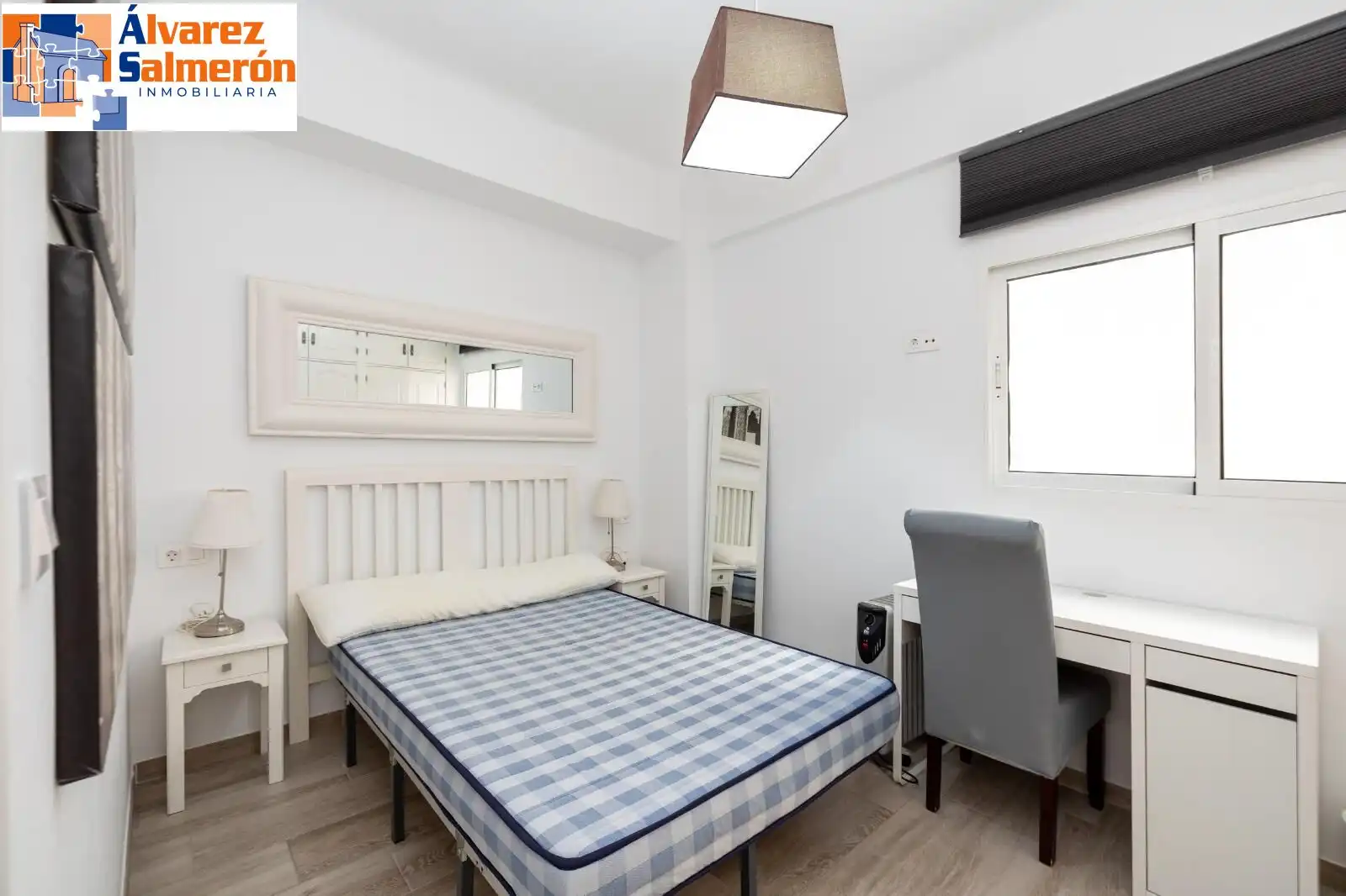 Habitación de Piso en venta en Granada