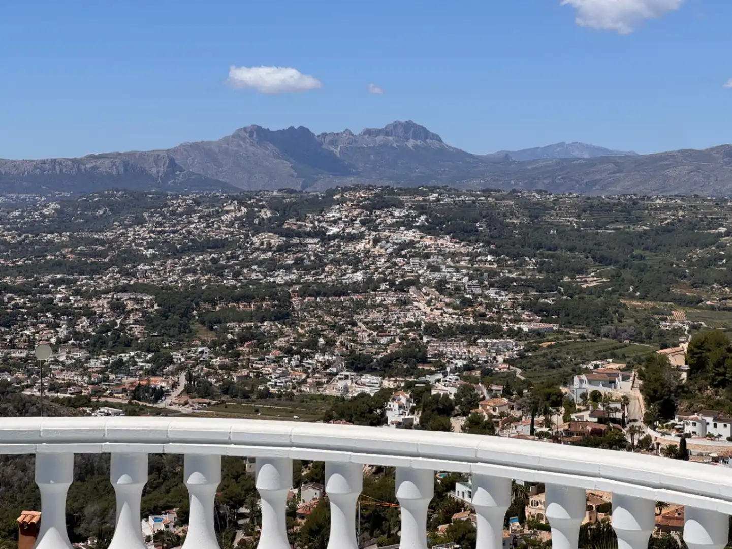 Villa mit Pool zum Verkauf in Cumbre del Sol, imagen 4