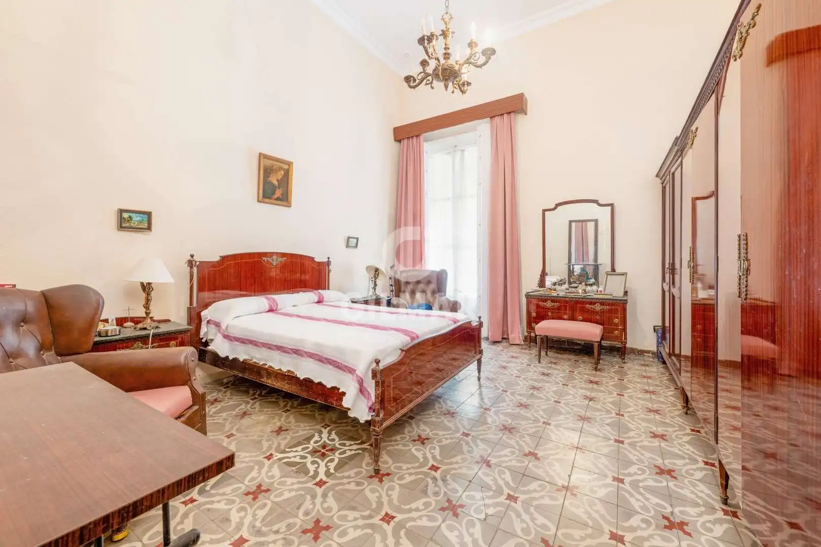 Flat with lift for sale in Centro Histórico