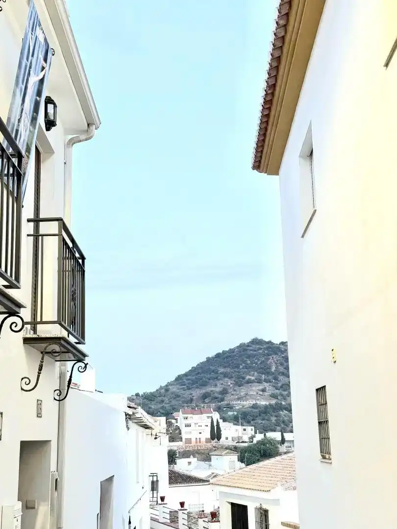Außenansicht von Maisonette zum Verkauf in Almogía mit Möbliert und Balkon