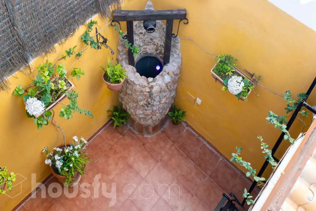 Houses for sale in Calle Atlántida, Alcorrín