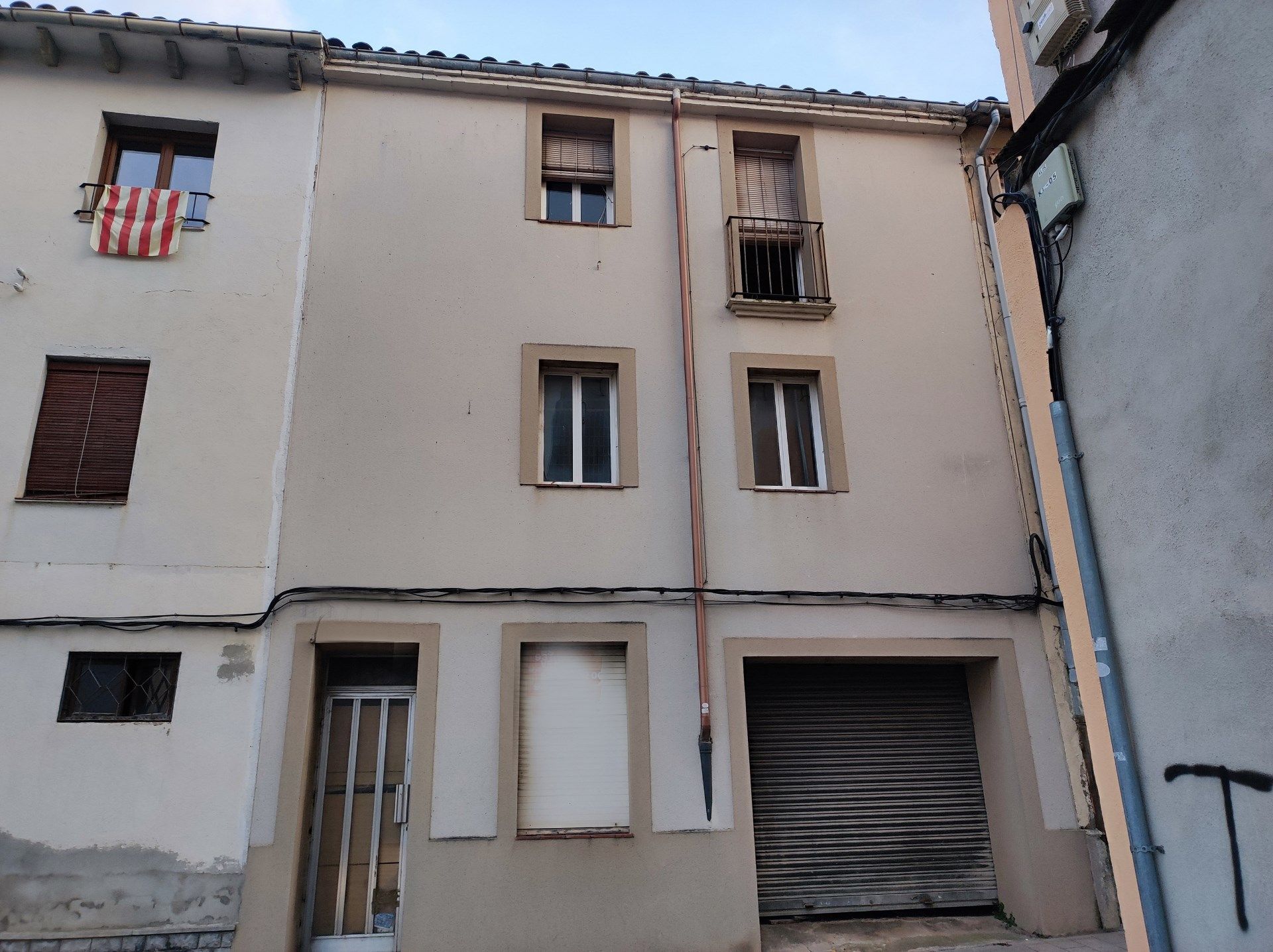 Exterior view of Country house for sale in Torelló  with Balcony