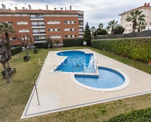 Swimming pool of Apartment for sale in Sitges  with Air Conditioner, Terrace and Swimming Pool