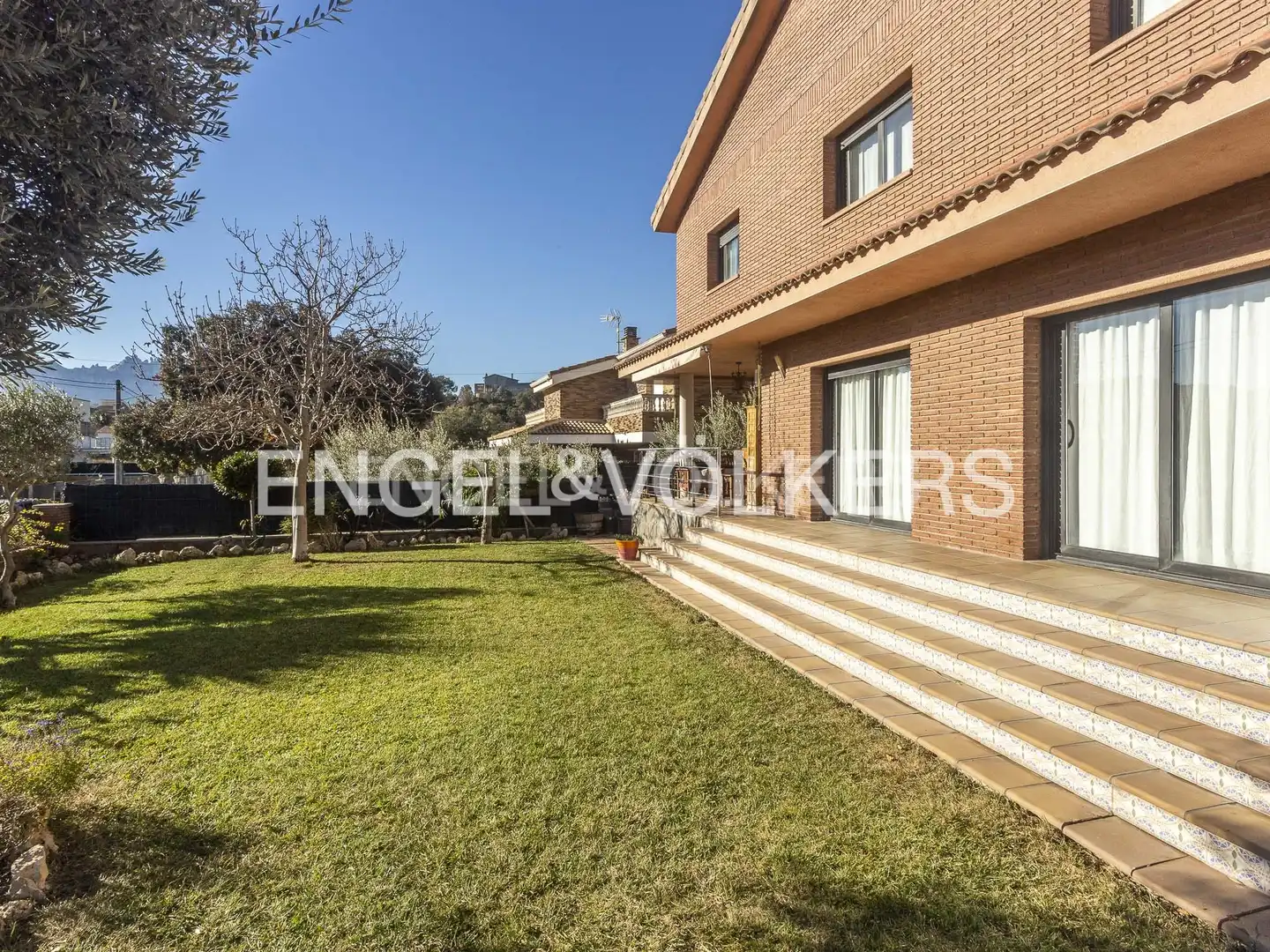 Vista exterior de Casa o xalet en venda en Castellgalí amb Aire condicionat, Calefacció i Jardí privat