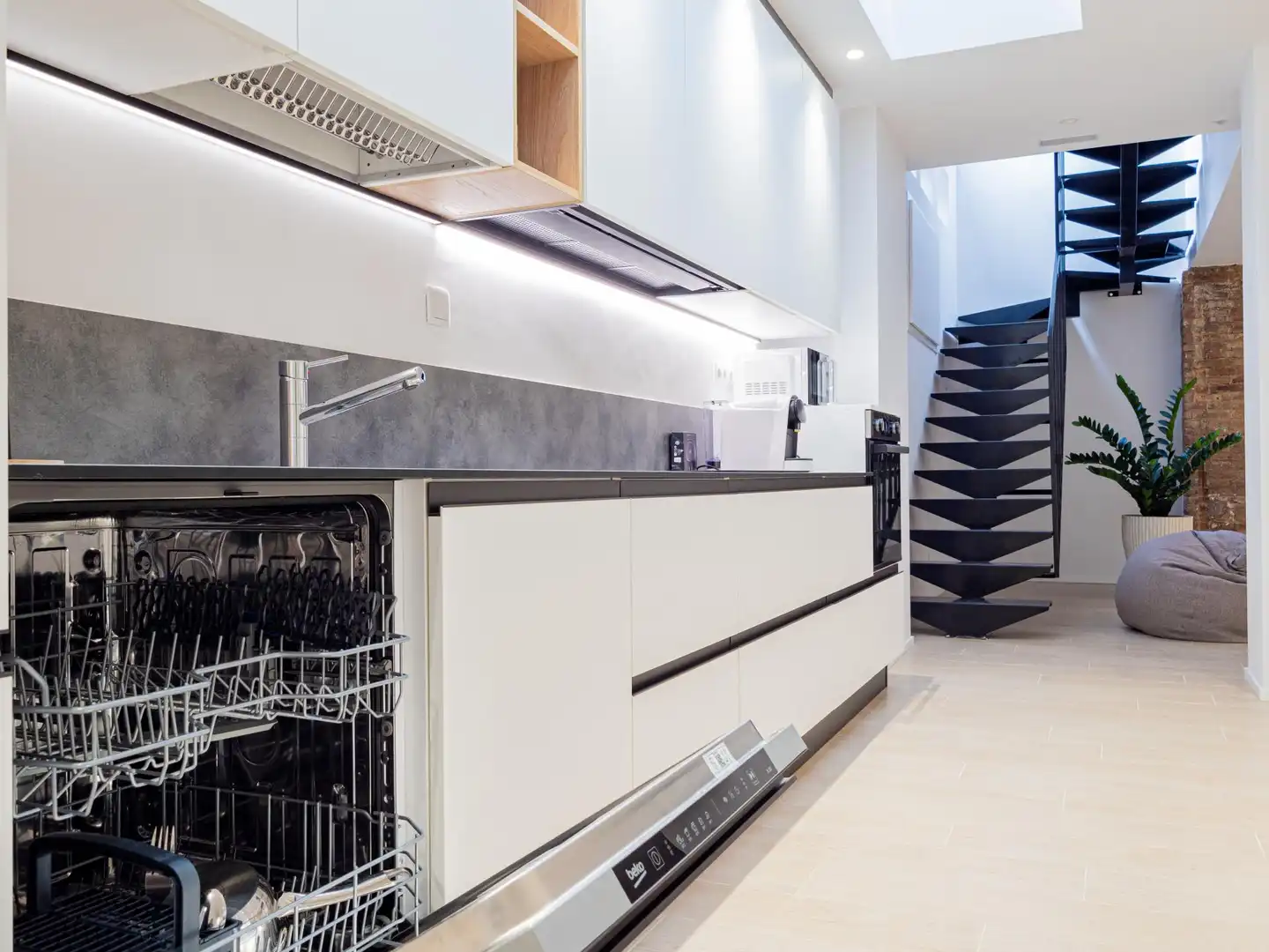 Cocina de Piso de alquiler en Vic con Calefacción, Amueblado y Microondas