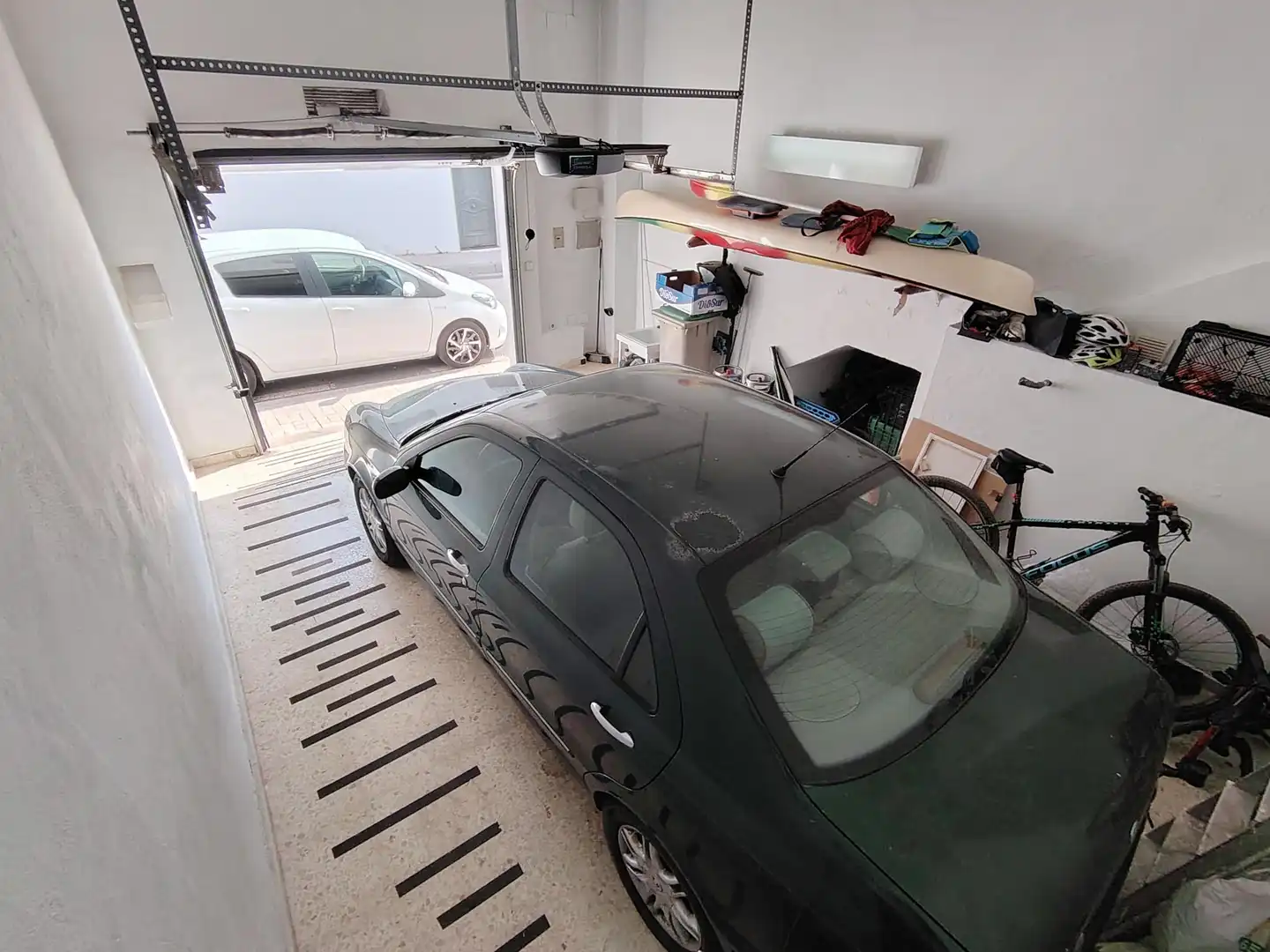 Parking de Casa adosada en venta en Málaga con Aire acondicionado, Jardín privado y Trastero