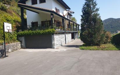Exterior view of House or chalet for sale in Markina-Xemein  with Terrace and Balcony