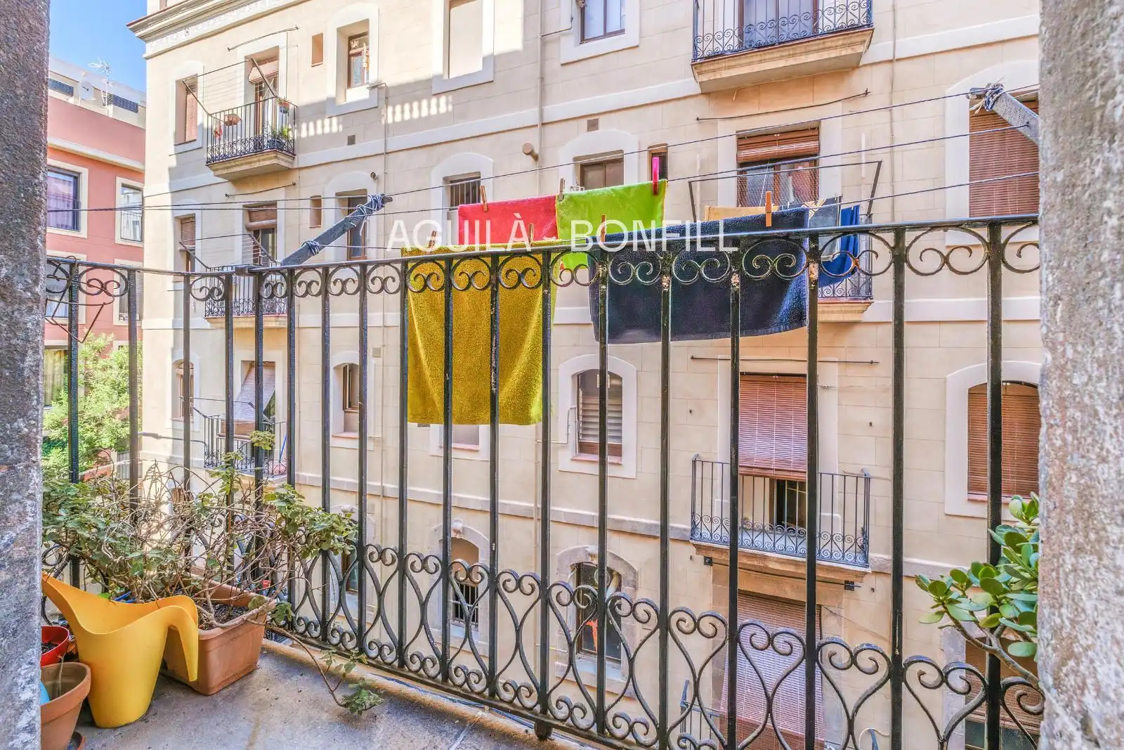 Balcony of Flat for sale in Barcelona  with Terrace, Balcony and Alarm