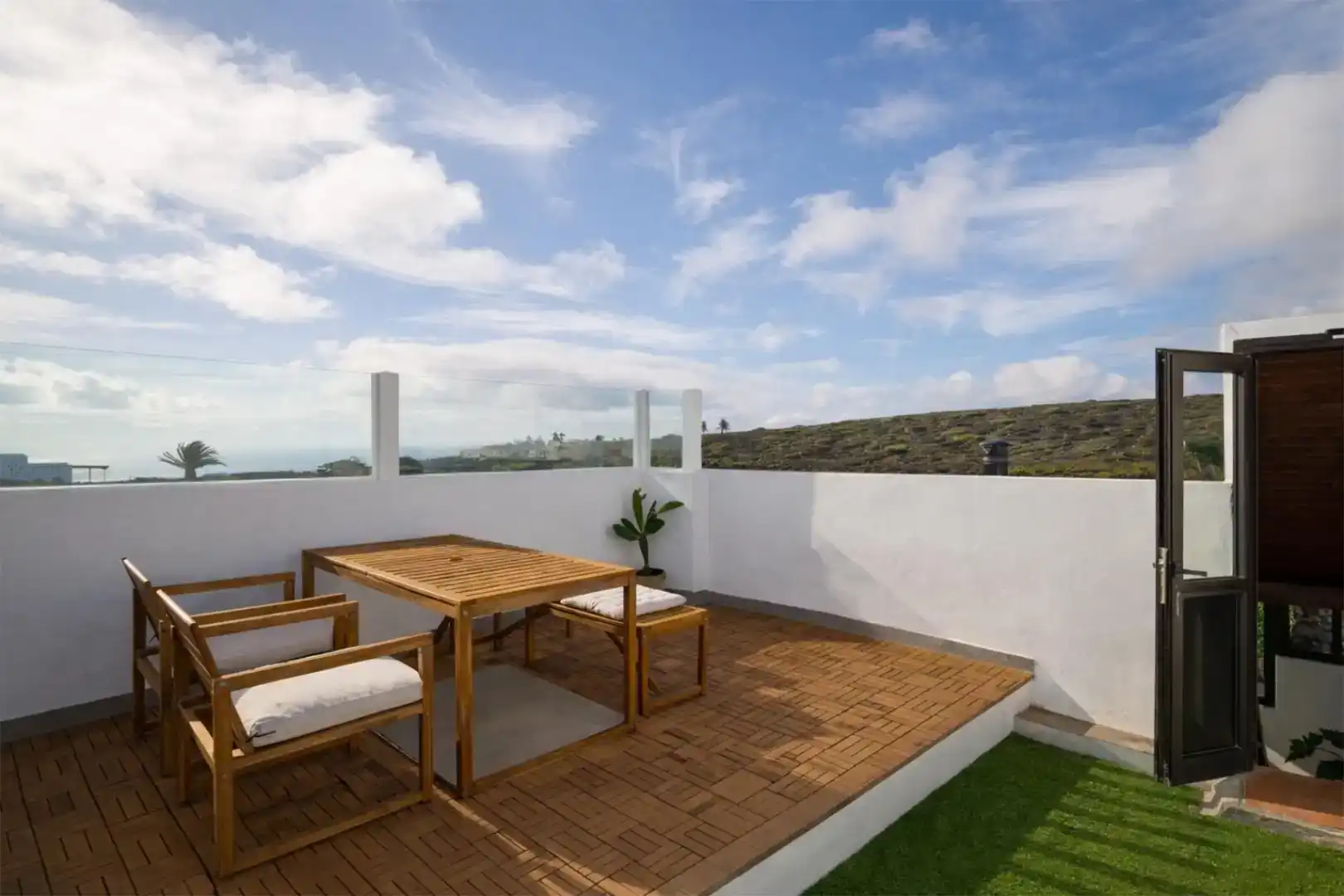 Terraza de Casa adosada en venta en Haría con Trastero, Horno y Lavadora