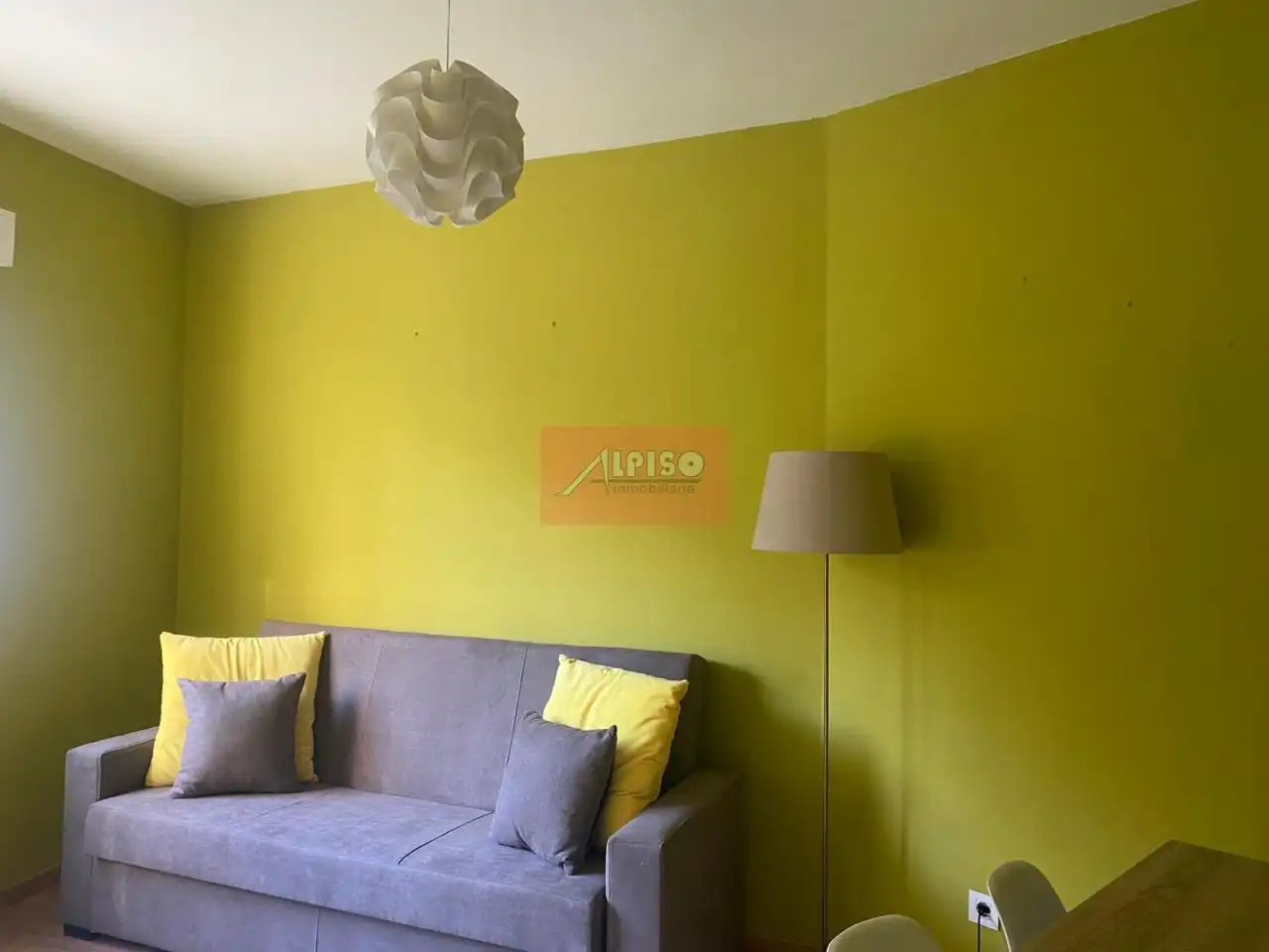 Sala de estar de Apartamento de alquiler en Ourense Capital  con Calefacción y Parquet