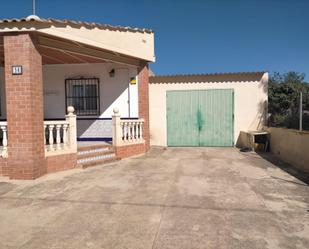 Vista exterior de Casa o xalet en venda en Benidorm amb Aire condicionat, Jardí privat i Terrassa