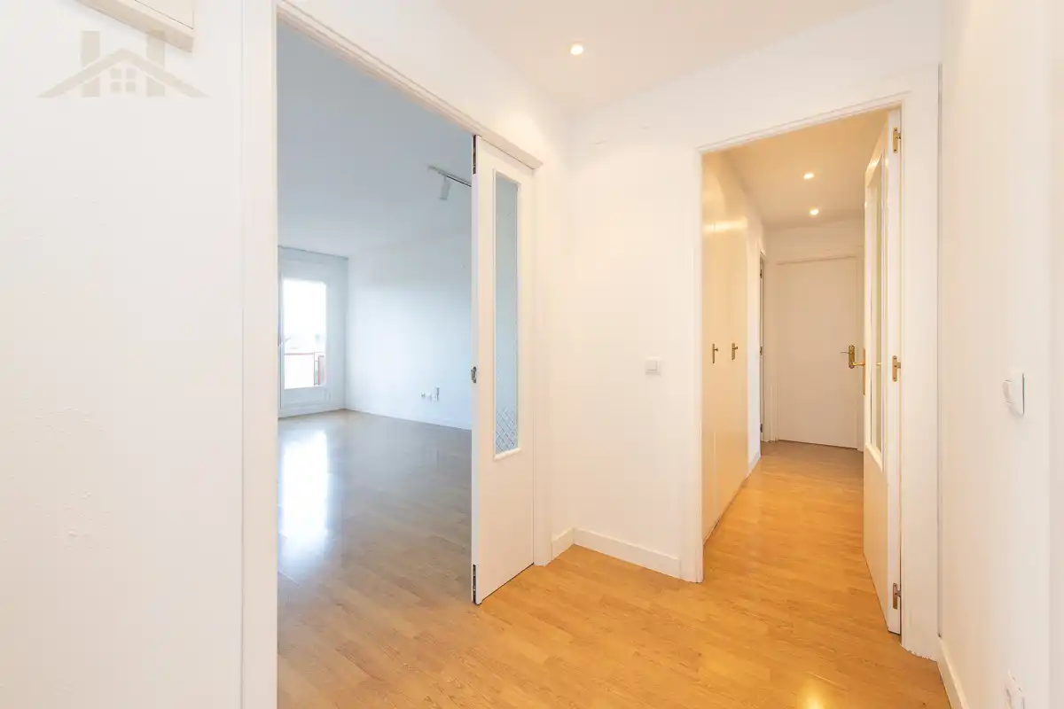 Flat for sale in Boadilla del Monte  with Air Conditioner, Heating and Storage room
