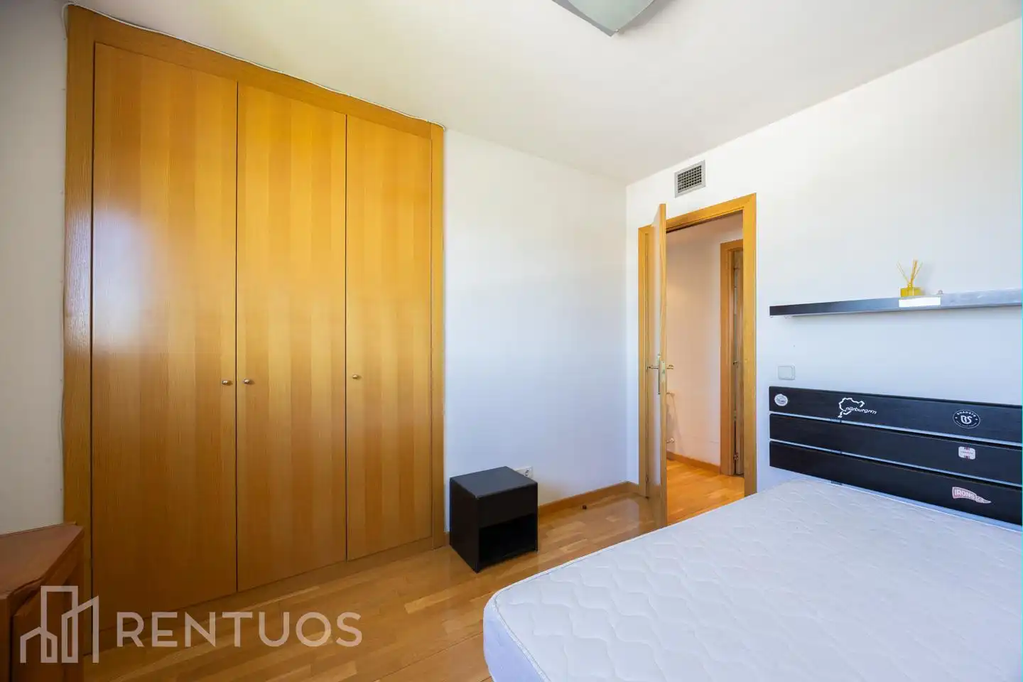 Habitación de Piso de alquiler en Madrid con Aire acondicionado, Calefacción y Terraza