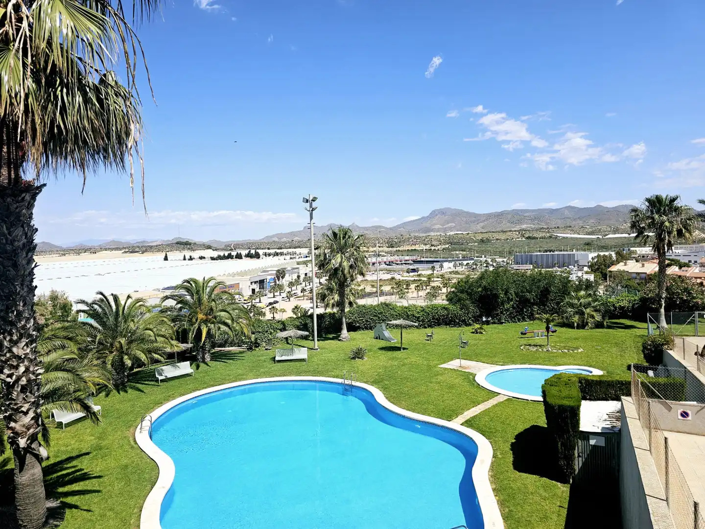 Piscina de Apartamento en venta en Mazarrón con Aire acondicionado, Terraza y Amueblado