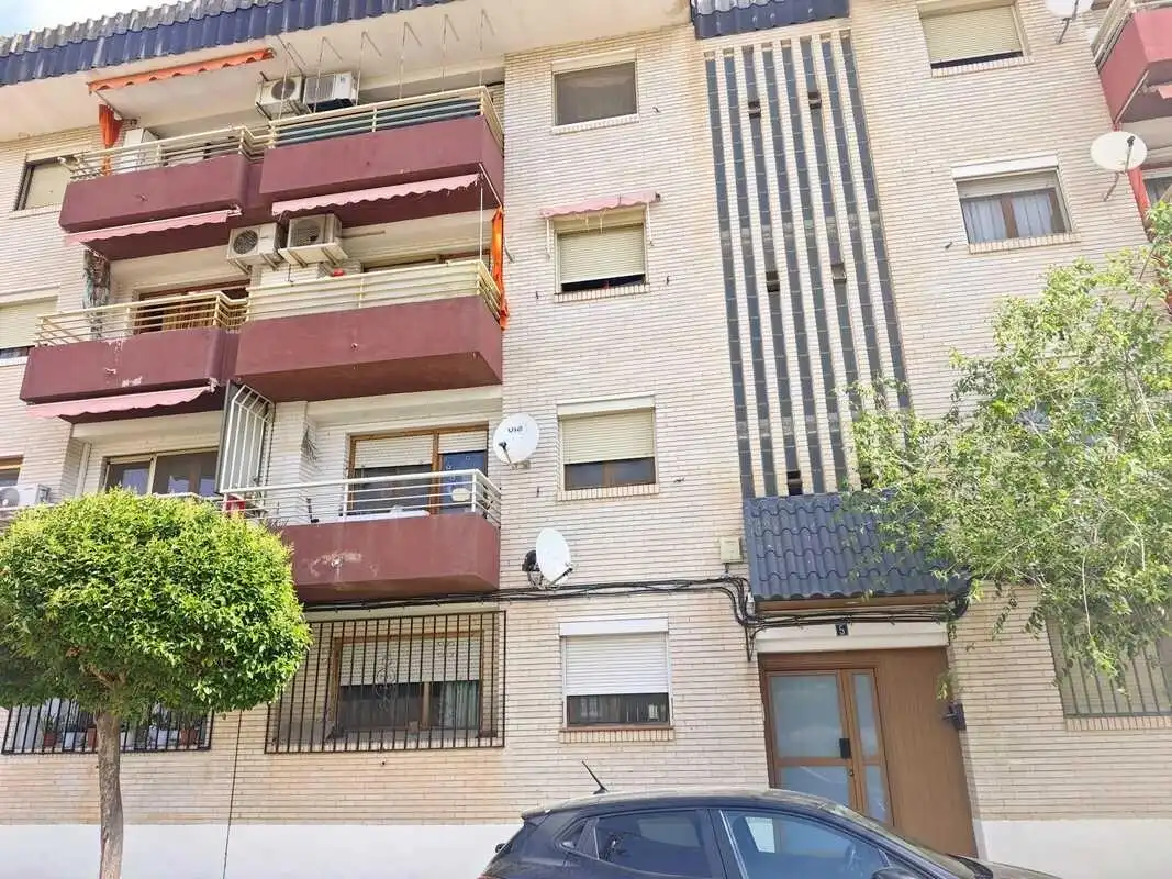 Exterior view of Flat for sale in Utebo  with Air Conditioner, Heating and Balcony