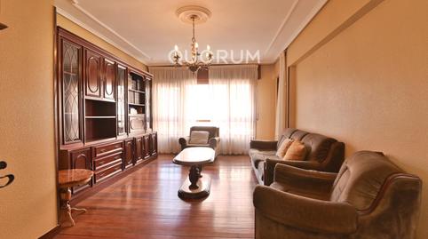 Foto 3 de Piso en venta en Galdakao, Bizkaia