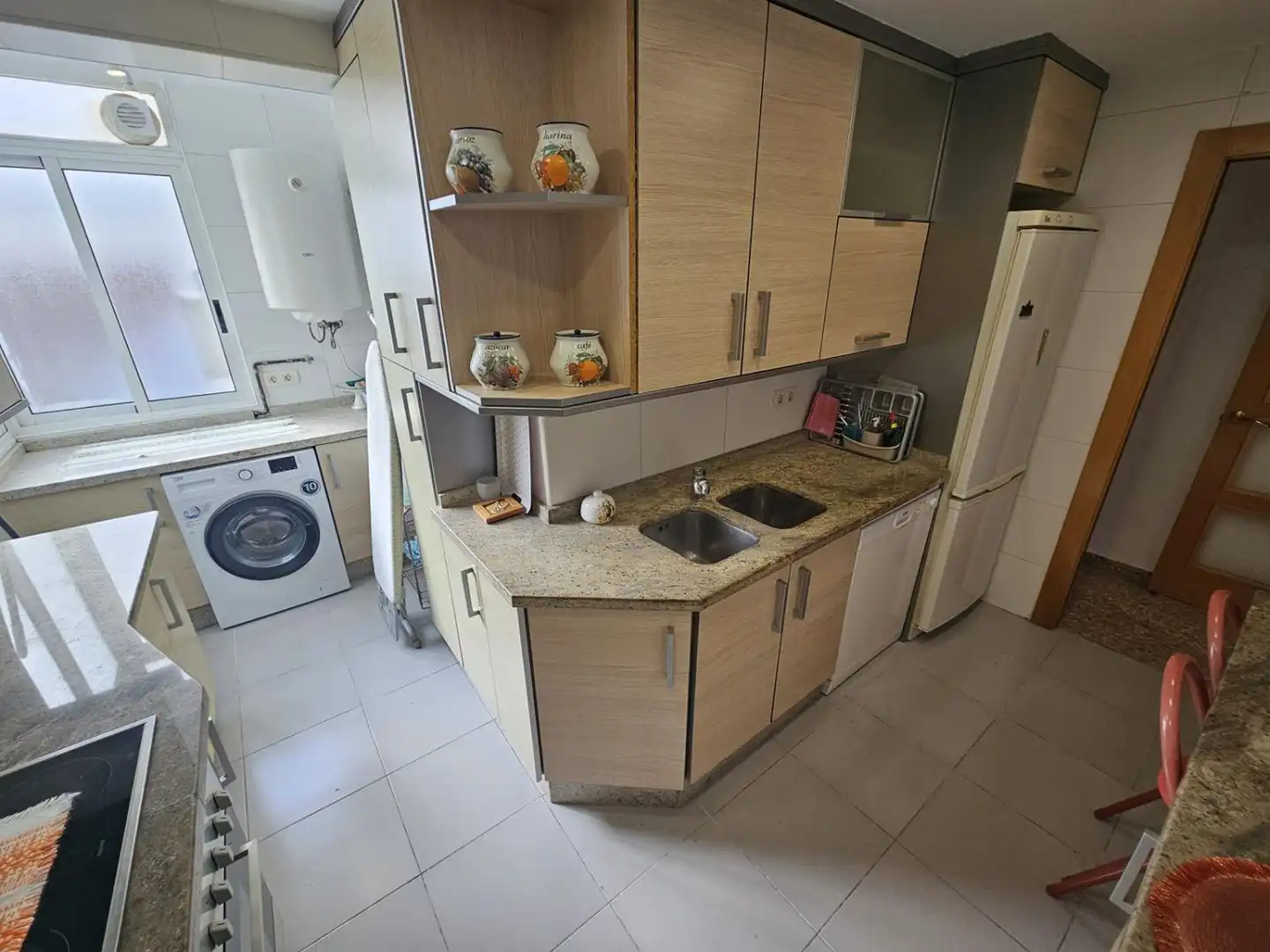 Attic for rent in Avenida de Valencia - Avenida de Casalduch