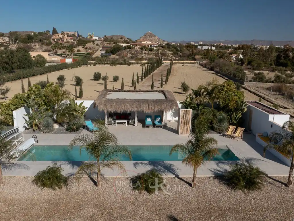 Piscina de Casa o chalet en venta en Vera con Aire acondicionado, Jardín privado y Terraza