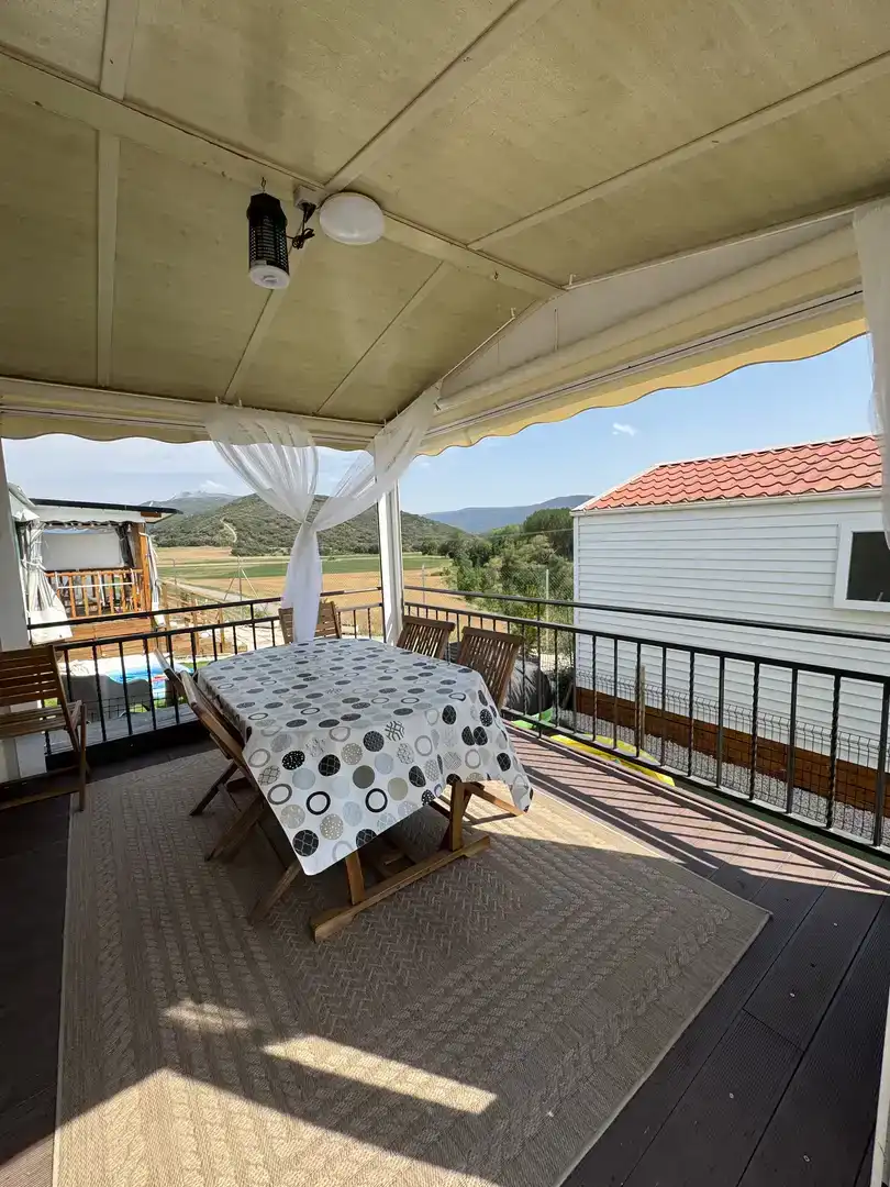 Terraza de Casa o chalet en venta en Frías con Aire acondicionado, Jardín privado y Piscina