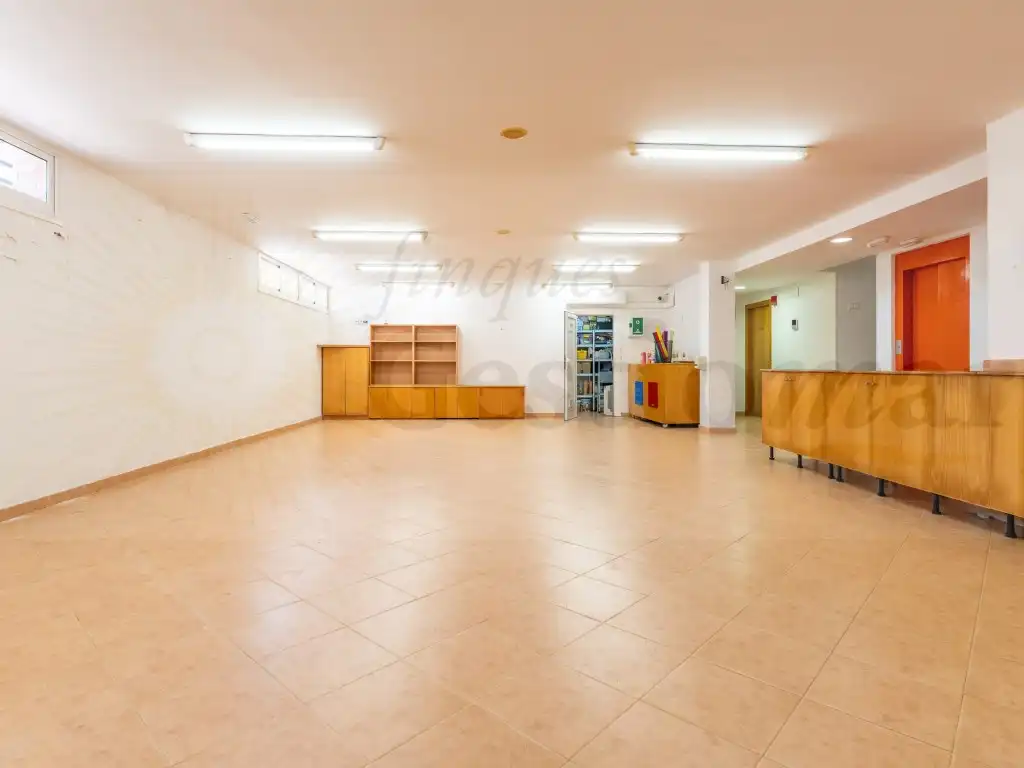 Commercial properties for sale in Cambrils