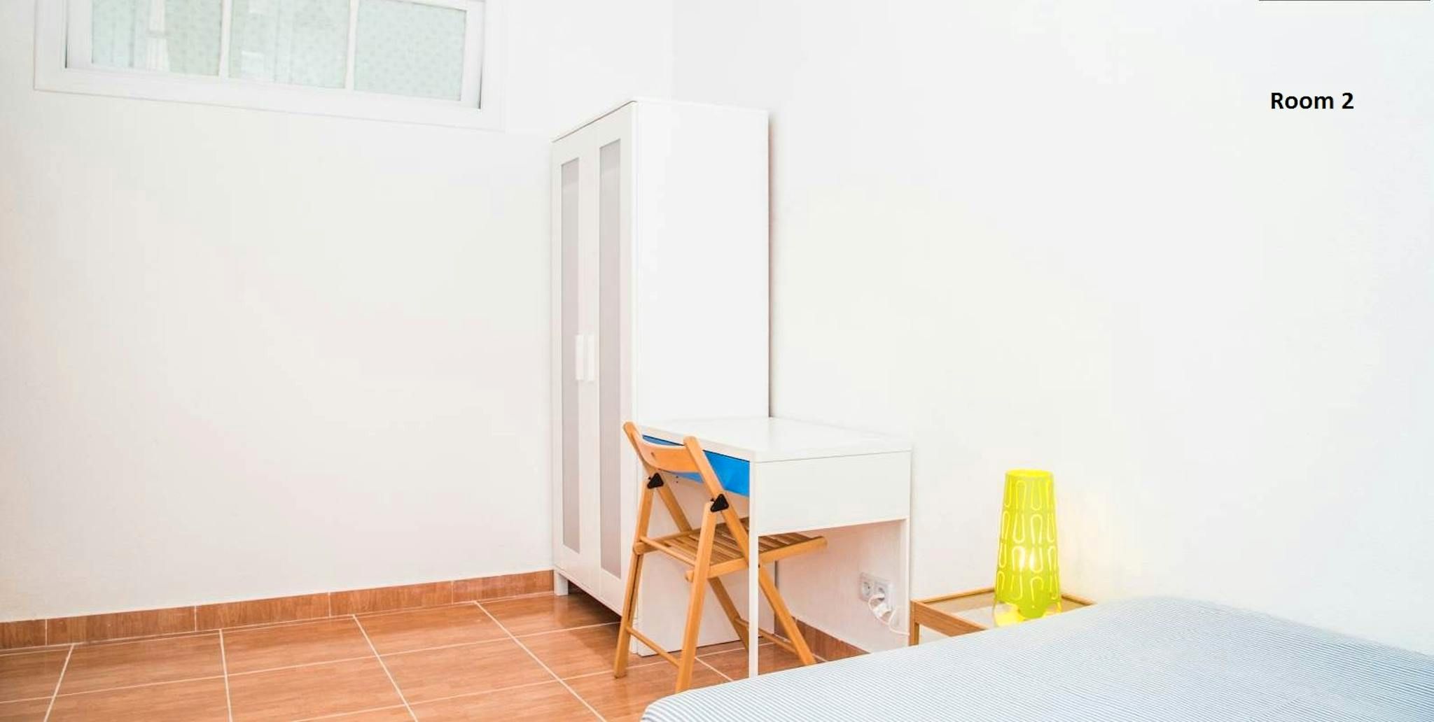 Bedroom of Flat to share in  Barcelona Capital  with Furnished and Washing machine