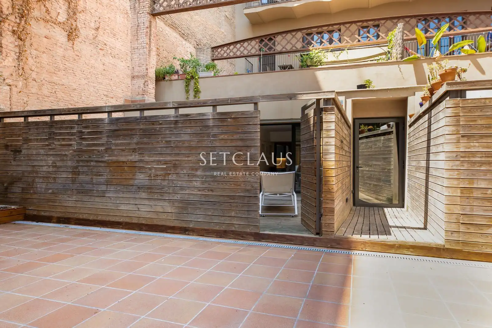 Terrassa de Dúplex en venda en Barcelona amb Aire condicionat, Calefacció i Parquet