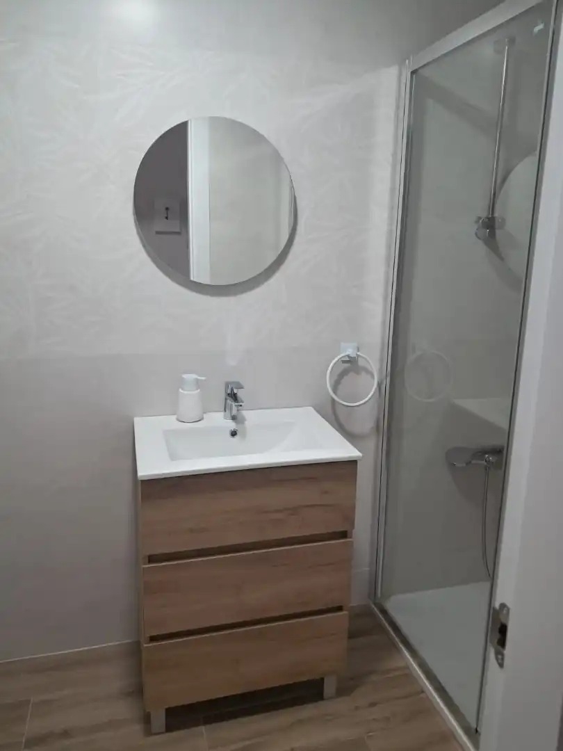 Bany de Apartament de lloguer en Torrox amb Aire condicionat, Calefacció i Terrassa