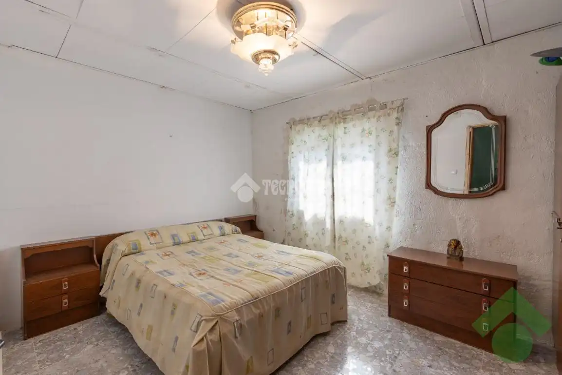 Country homes for sale in Albolote