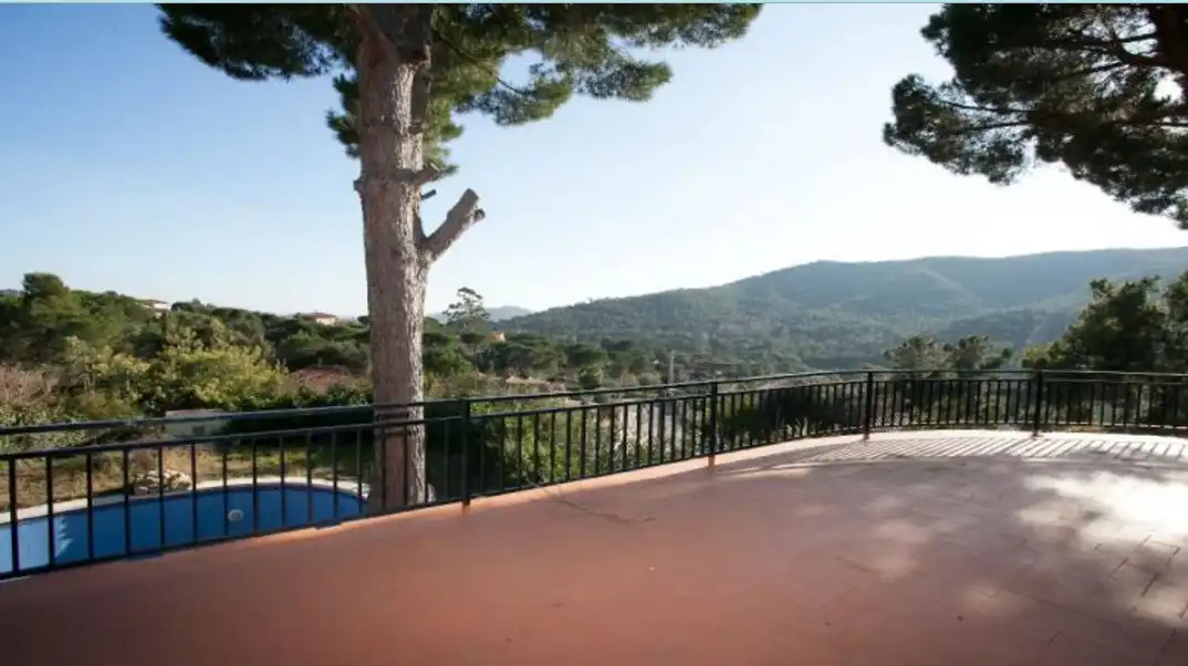 Detached house for sale in Carrer Navarra, imagen 4
