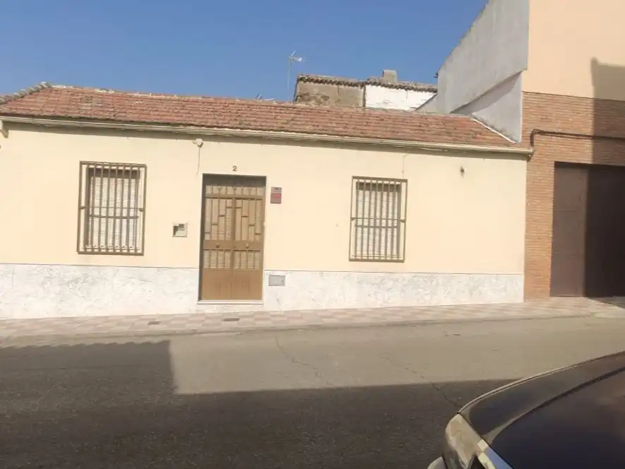 House for sale in calle espartero 2