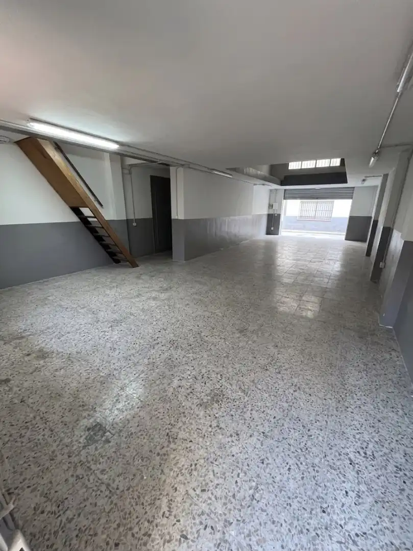 Local comercial en venda a Carrer de l'Escultor Salcillo