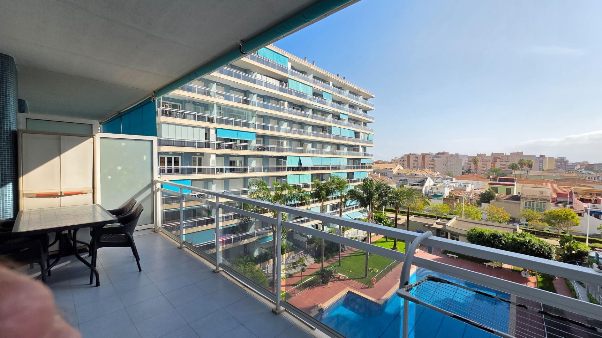 Piscina de Pis en venda en Gandia amb Jardí privat, Terrassa i Piscina comunitària