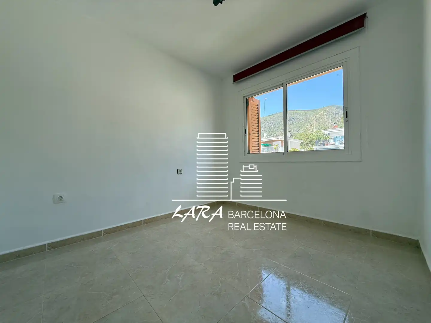 Vista exterior de Apartament en venda en Castelldefels amb Traster, Forn i Rentadora