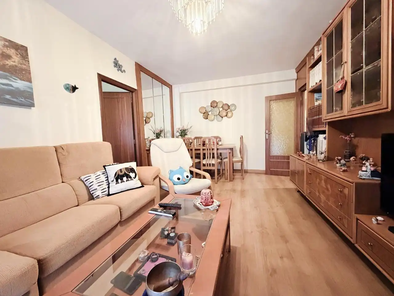 Sala d'estar de Pis en venda en  Madrid Capital amb Aire condicionat i Terrassa