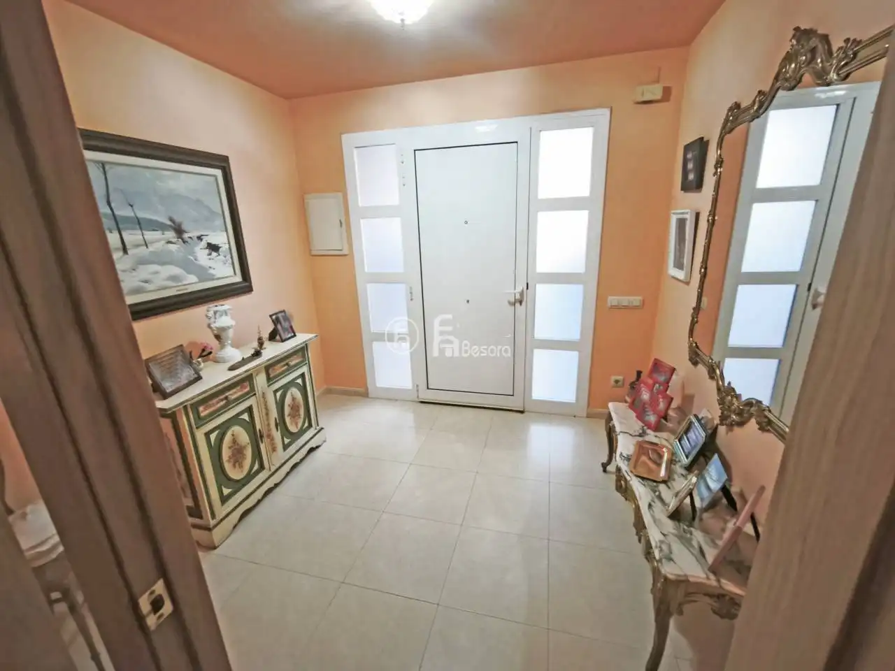 Casa aparellada amb jardí en venda a Avenida Lluís Companys, imagen 11