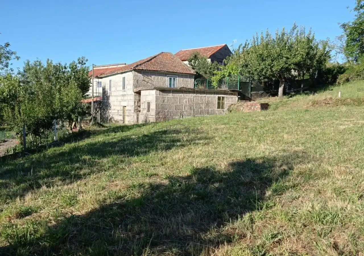 Casa o xalet en venda en Allariz amb Calefacció i Jardí privat