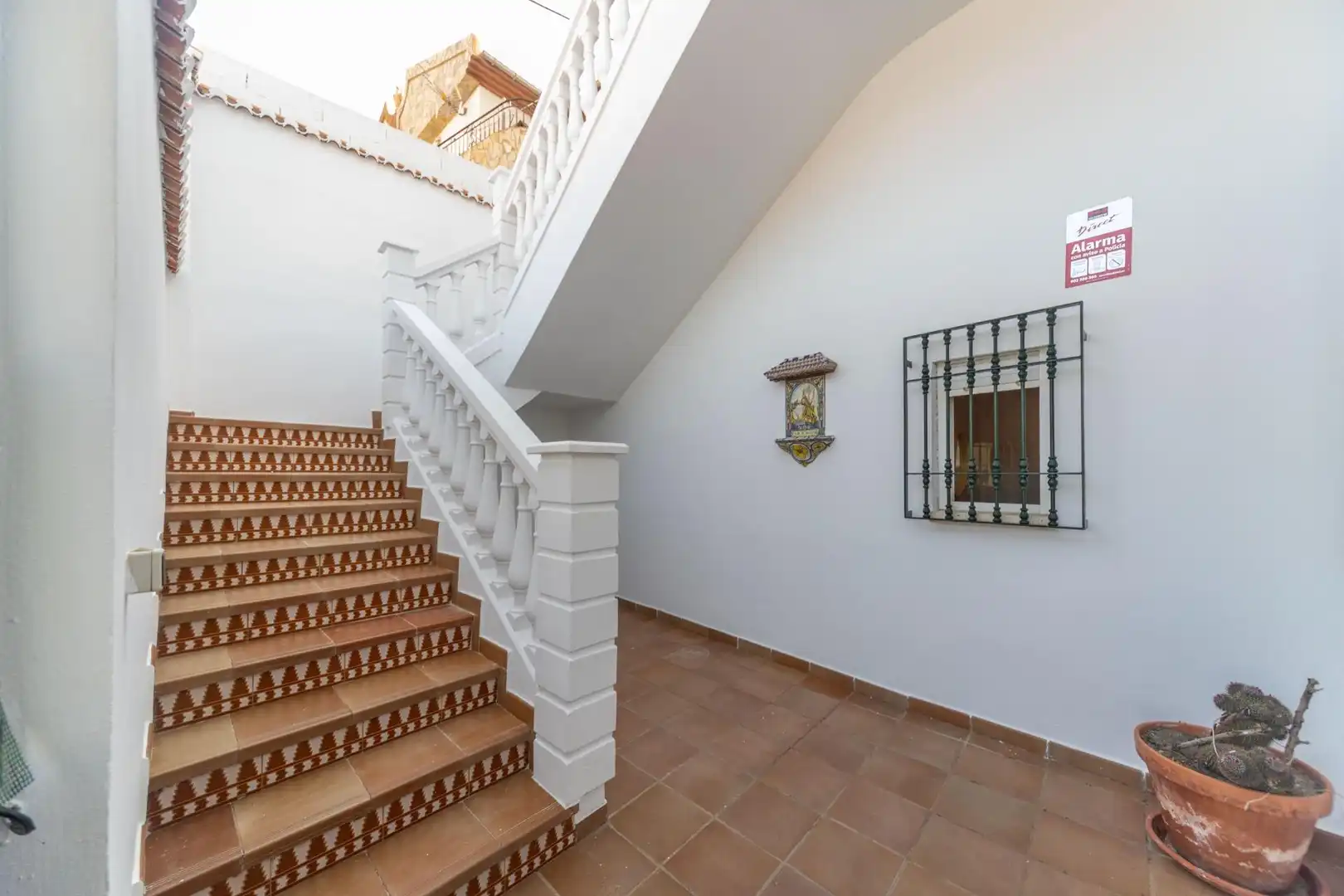 Houses for sale in Aldeire  with Air Conditioner, Heating and Balcony