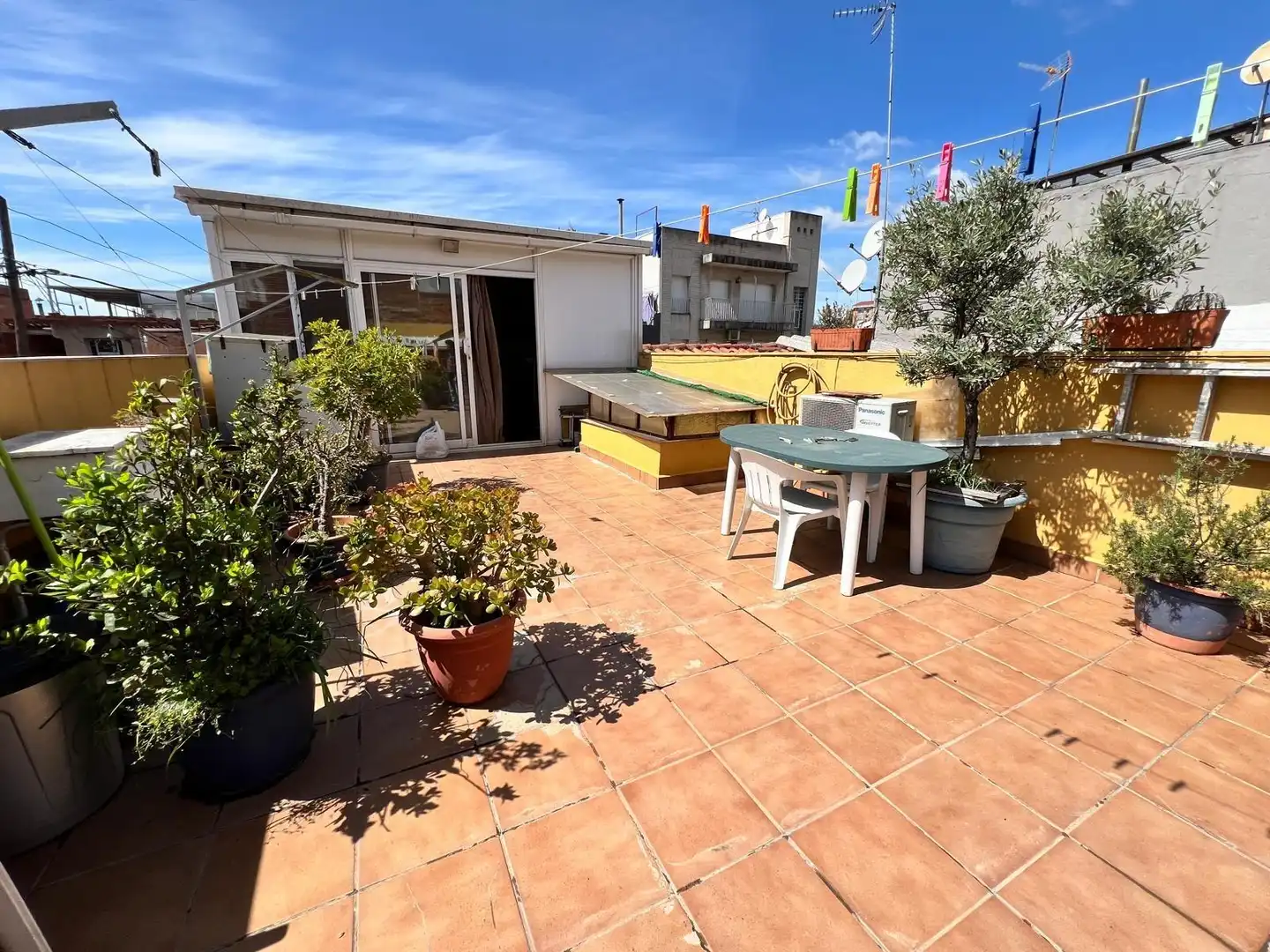 Terrassa de Casa o xalet en venda en Sabadell amb Aire condicionat, Calefacció i Jardí privat