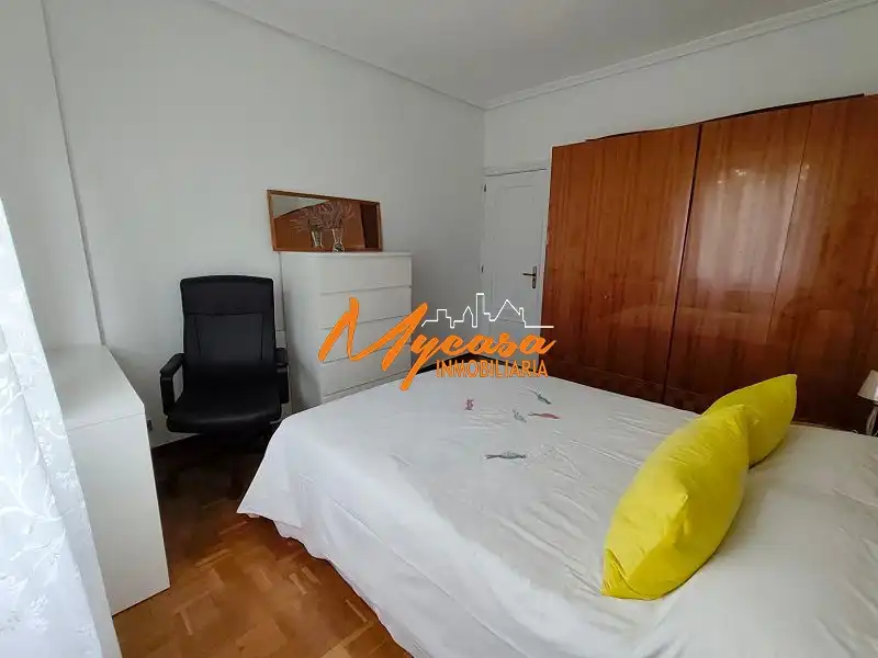 Bedroom of Flat for rent in Alcorcón  with Air Conditioner, Heating and Balcony