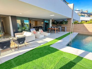 Erdgeschosswohnung mit Pool zum Verkauf in Elviria - Cabopino