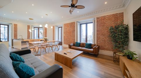 El equipo de goodvivesrealstate presenta este ESPECTACIULAR piso en venta