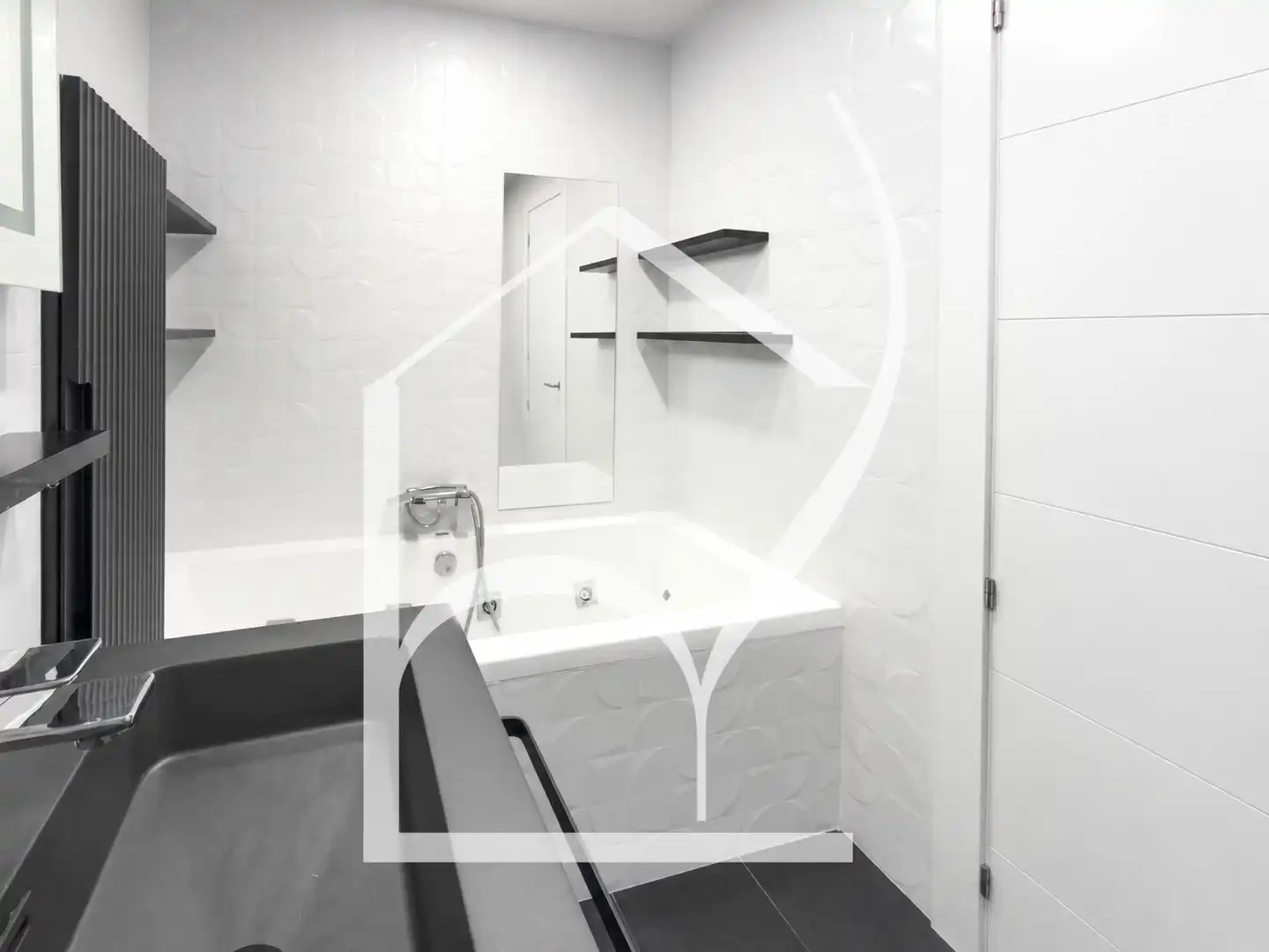 Baño de Casa o chalet en venta en Villamayor con Aire acondicionado, Calefacción y Jardín privado