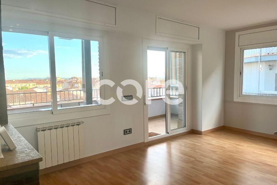 Dormitori de Pis de lloguer en Castellar del Vallès amb Aire condicionat, Calefacció i Parquet