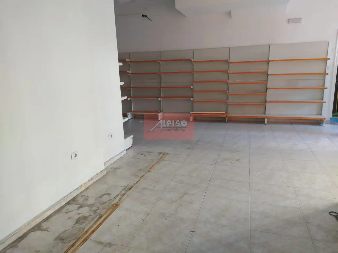Gewerbefläche zum Verkauf in Ventiun, imagen 17