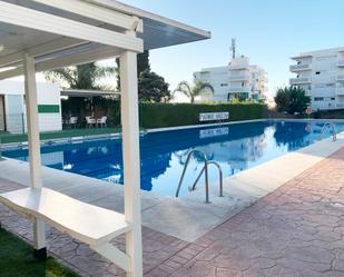 Piscina de Pis de lloguer en Estepona amb Terrassa, Piscina i Balcó